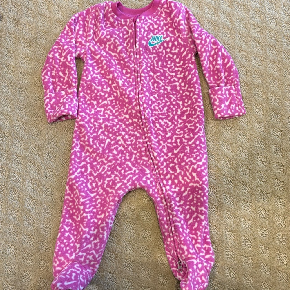 Baby girls Nike fleece onesie